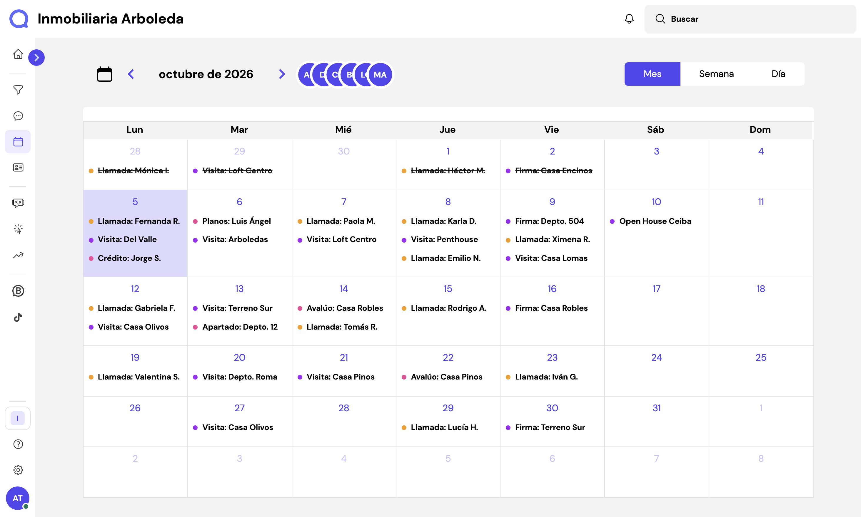 Agenda de tareas de Leadsales con calendario y actividades de seguimiento del equipo.