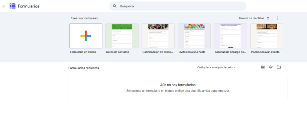 Panel de creación de formulario en Google Forms